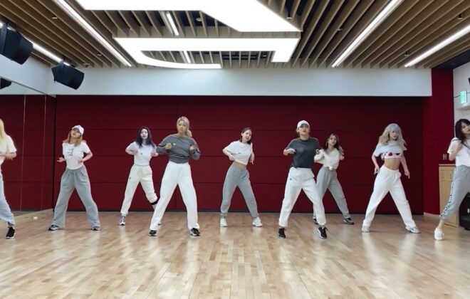 kpop artists dancing