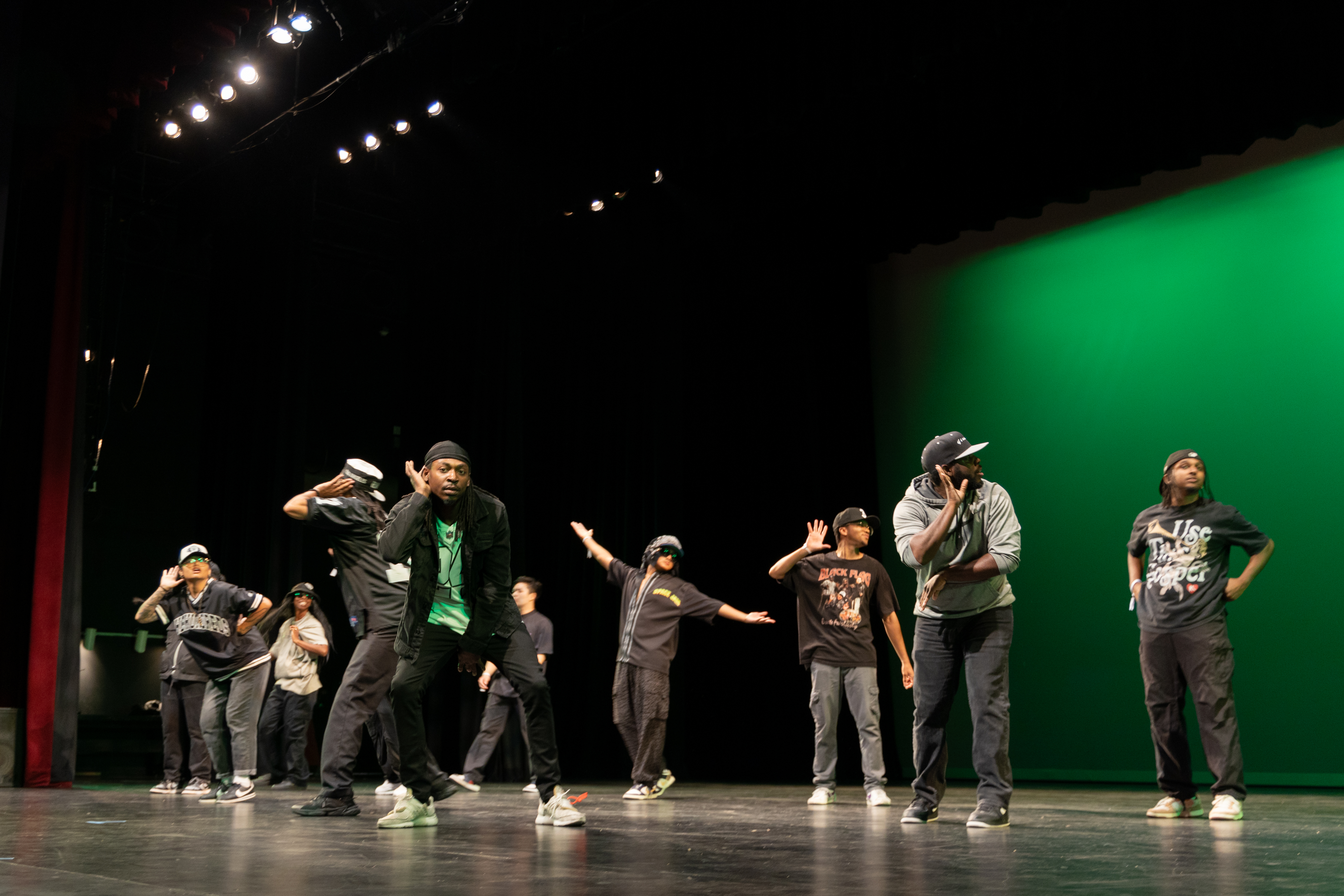 OF24-JayChrisMoore17